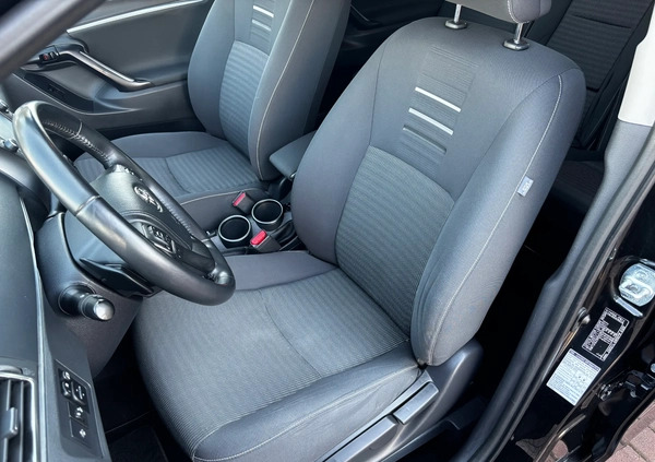 Toyota Verso cena 57999 przebieg: 118000, rok produkcji 2016 z Józefów małe 301